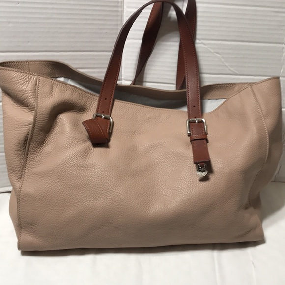 Pittards Soho Carryall leather totewith adjustable straps. Made in England. EUC - Picture 2 of 9